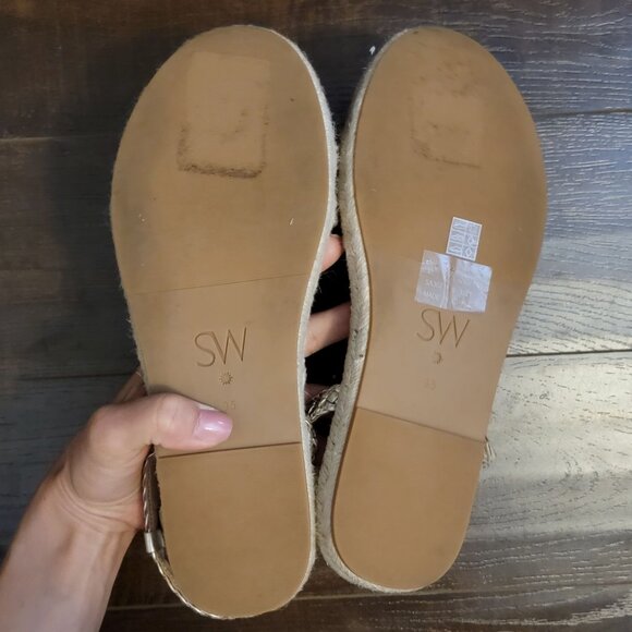 NEW Stuart Weitzman Mykonos Sandals Womens 9.5 Metallic Gold Bohemian Designer - Picture 7 of 9